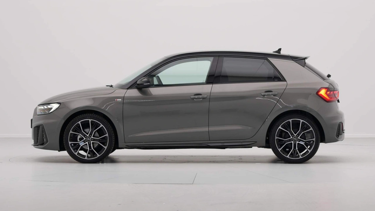 Audi A1 Sportback 25 TFSI S edition