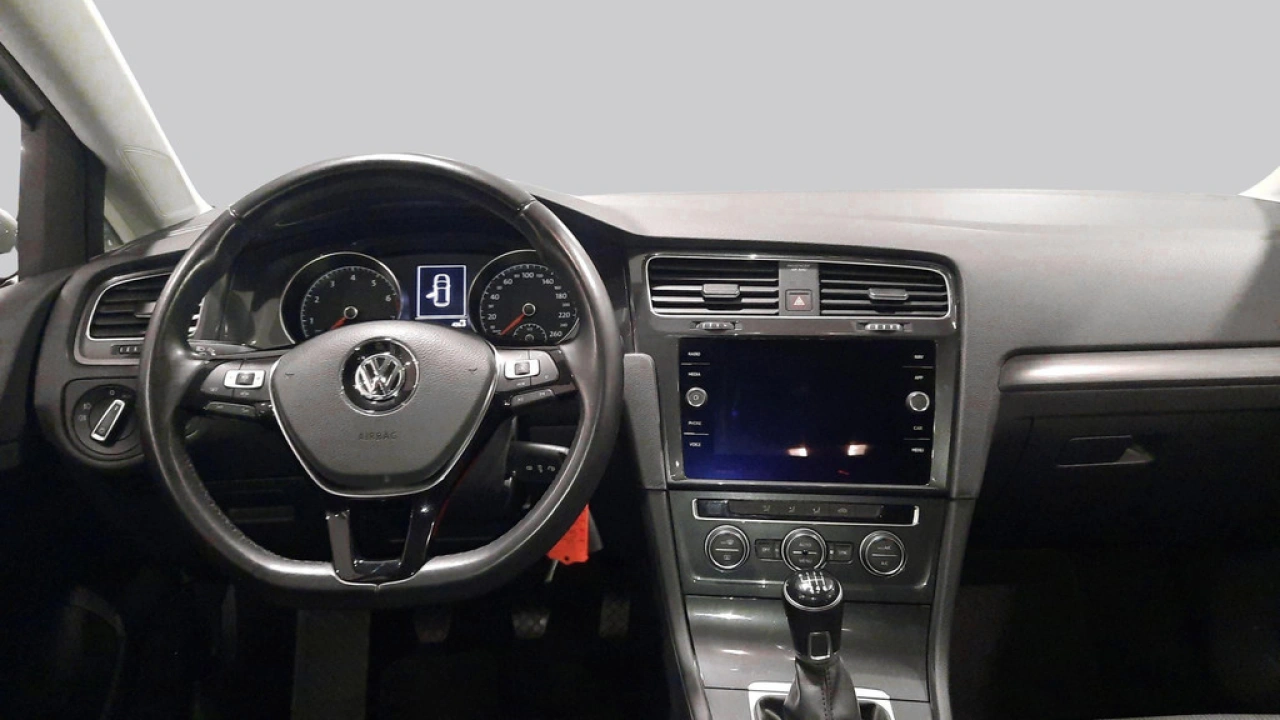 Volkswagen Golf 1.0 TSI Comfortline Executive | Navi | Privacy Glass