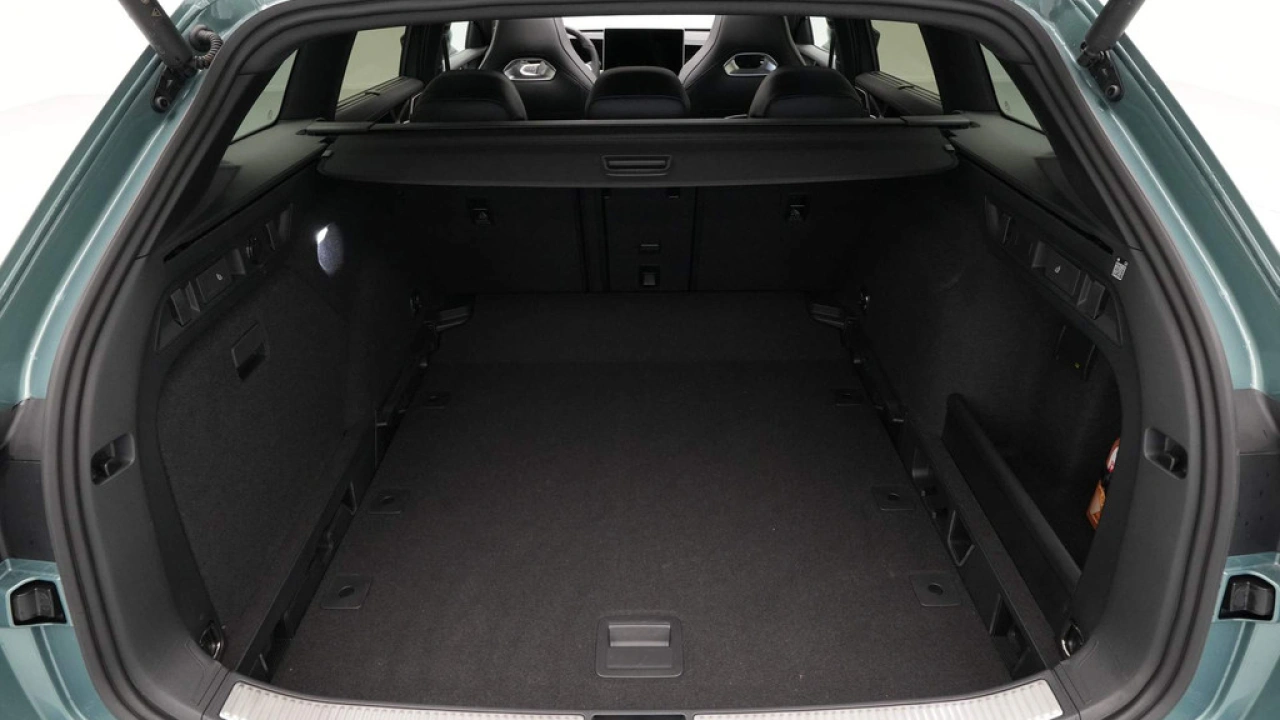 Volkswagen Passat Variant 1.5 eTSI R-Line Business