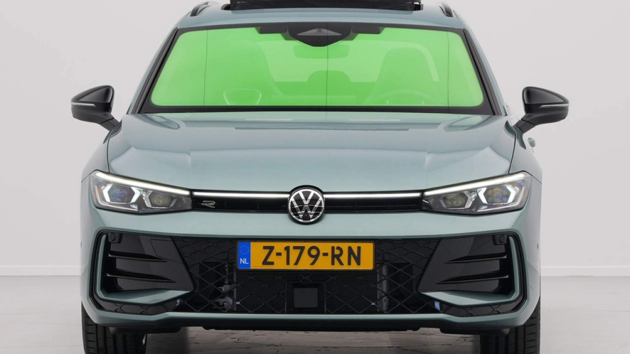 Volkswagen Passat Variant 1.5 eTSI R-Line Business
