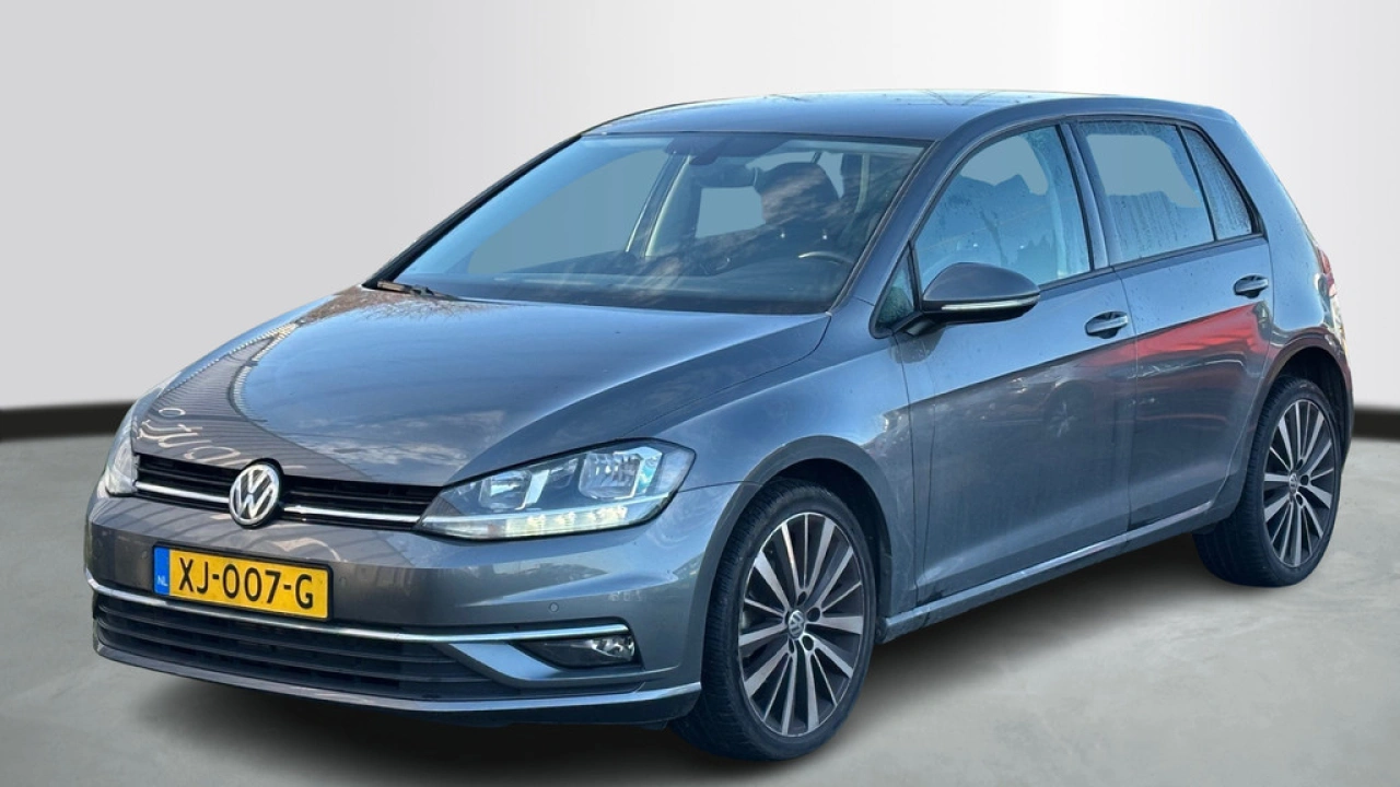 Volkswagen Golf 1.0 TSI 115pk DSG Highline Navi