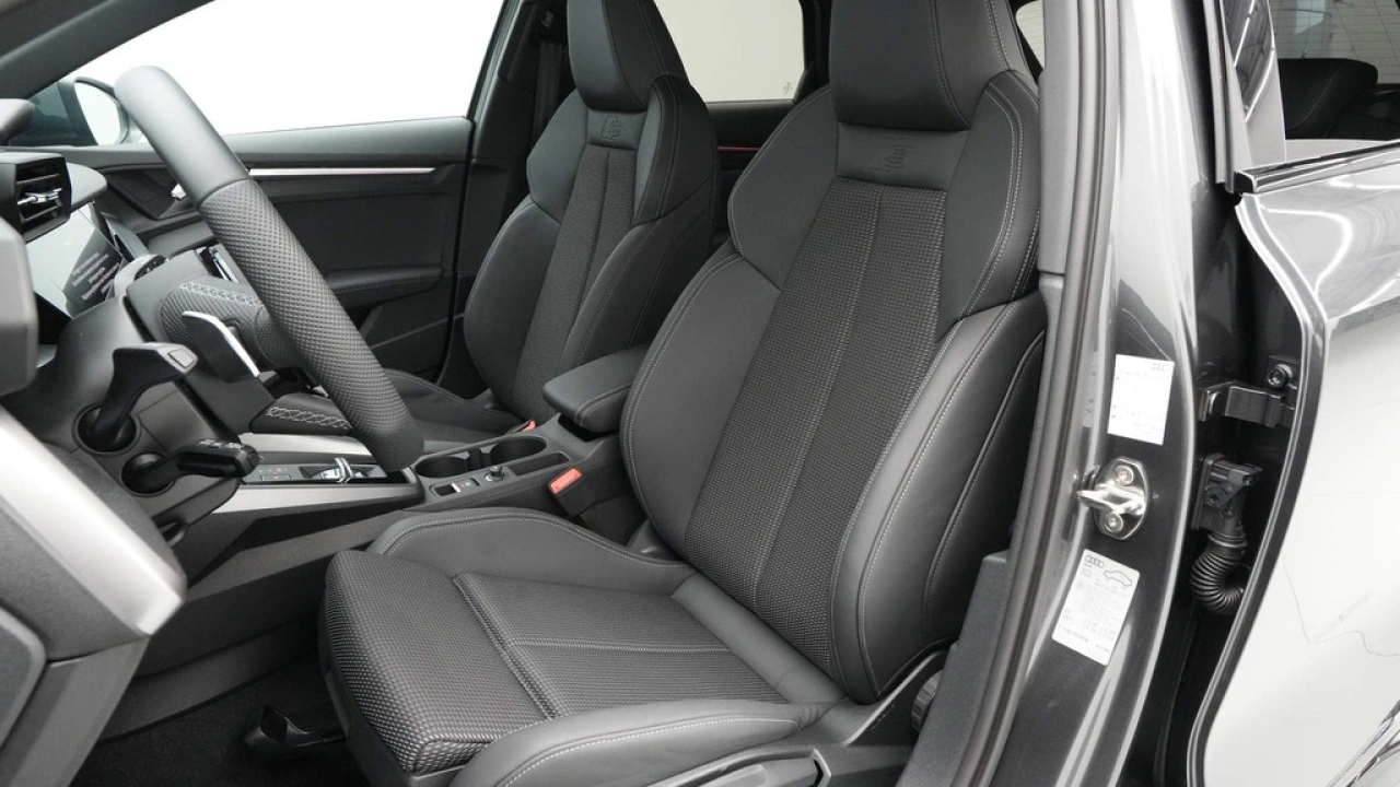 Audi A3 Sportback 30 TFSI S edition