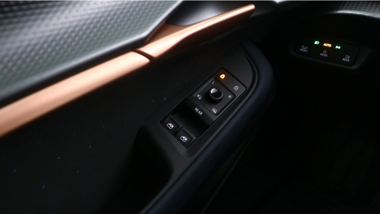 CUPRA Tavascan VZ Adrenaline 82 kWh / Demonstratievoertuig