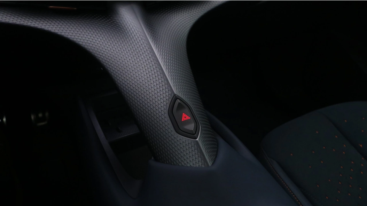 CUPRA Tavascan VZ Adrenaline 82 kWh / Demonstratievoertuig