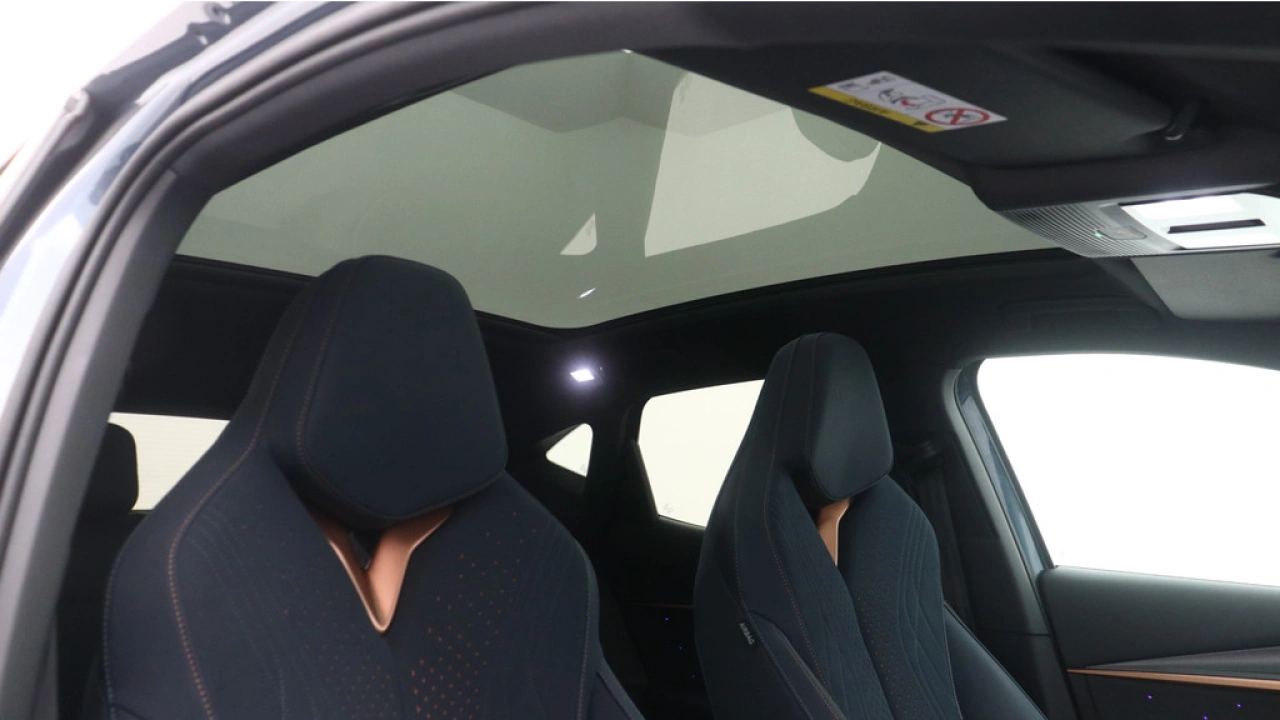 CUPRA Tavascan VZ Adrenaline 82 kWh / Demonstratievoertuig