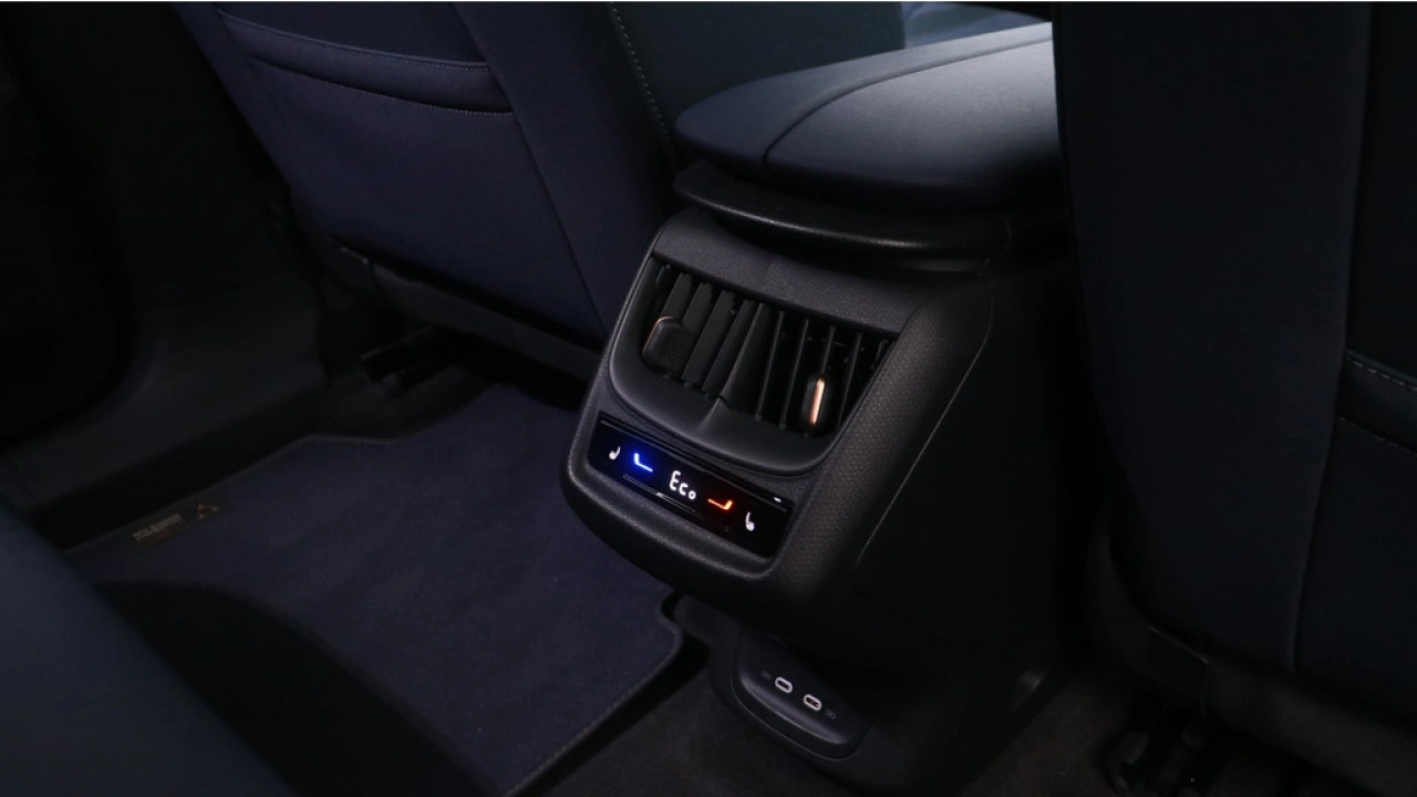 CUPRA Tavascan VZ Adrenaline 82 kWh / Demonstratievoertuig