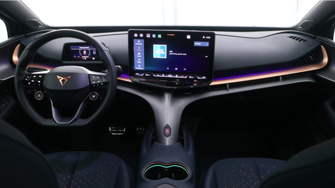 CUPRA Tavascan VZ Adrenaline 82 kWh / Demonstratievoertuig