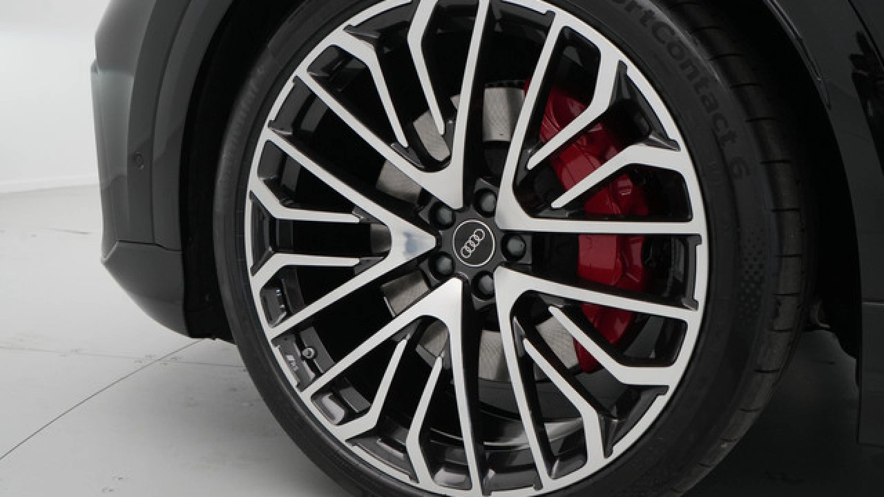 Audi Q8 Pro Line S Competition