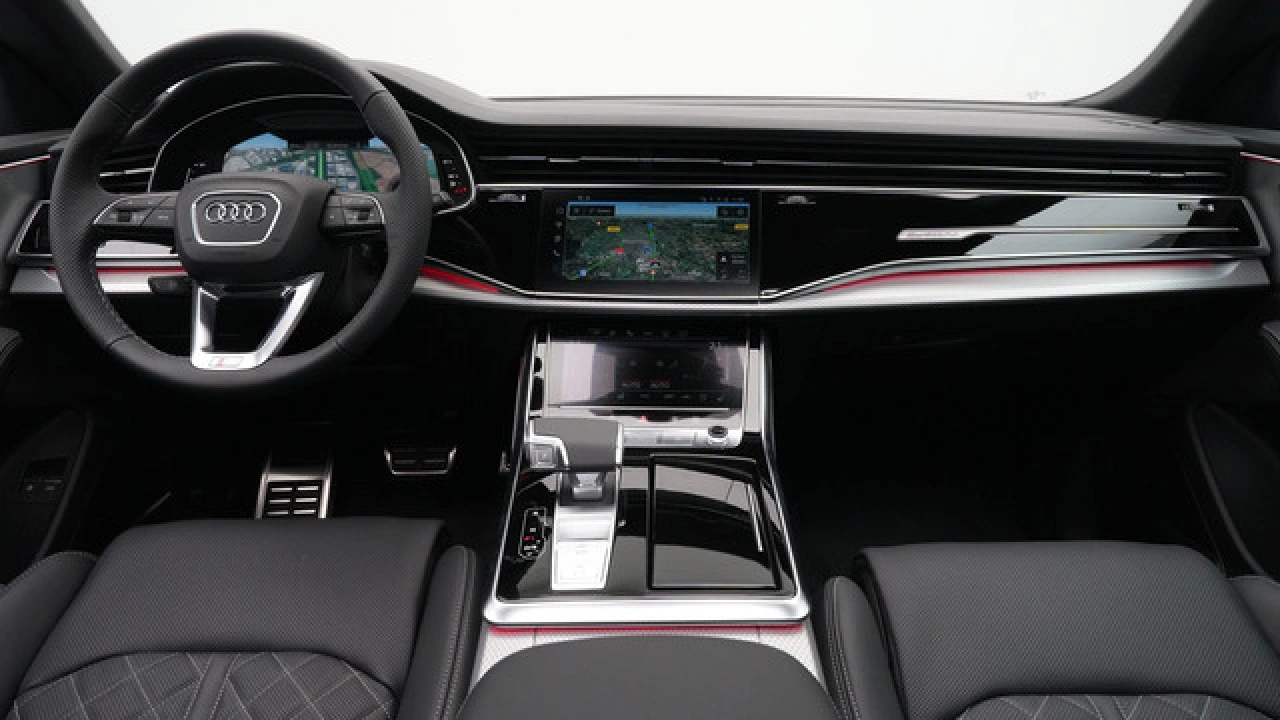 Audi Q8 Pro Line S Competition