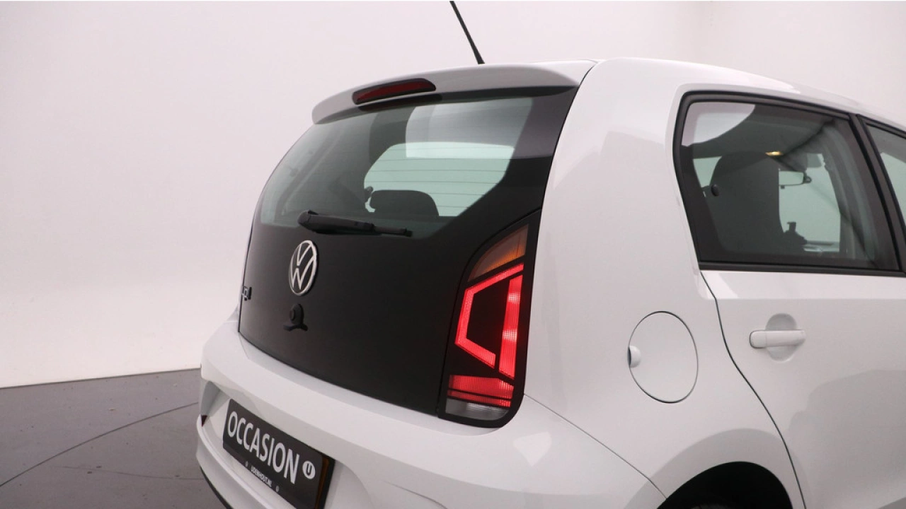 Volkswagen up! 1.0 65pk Airco bluetooth Lane assist