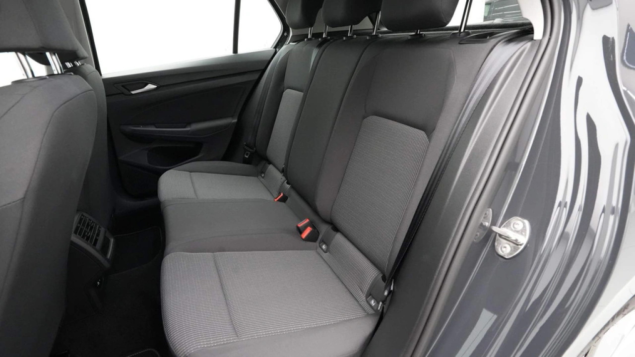 Volkswagen Golf 1.0 TSI 90pk