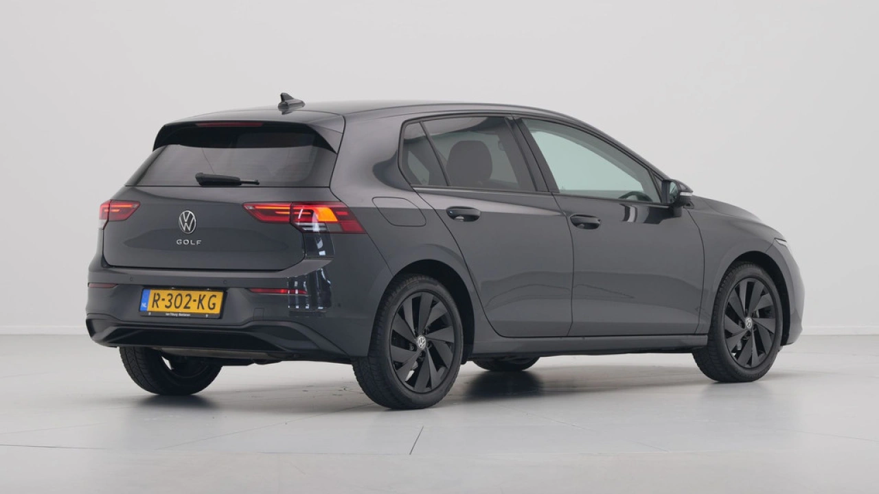 Volkswagen Golf 1.0 TSI 90pk