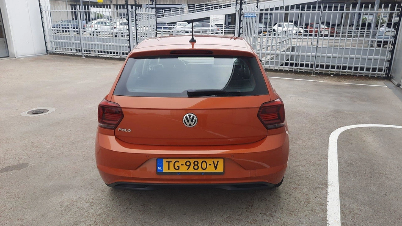 Volkswagen Polo 1.0 TSI 115 pk Comfortline Executive | PDC | Clima | Navi | 6-versn.