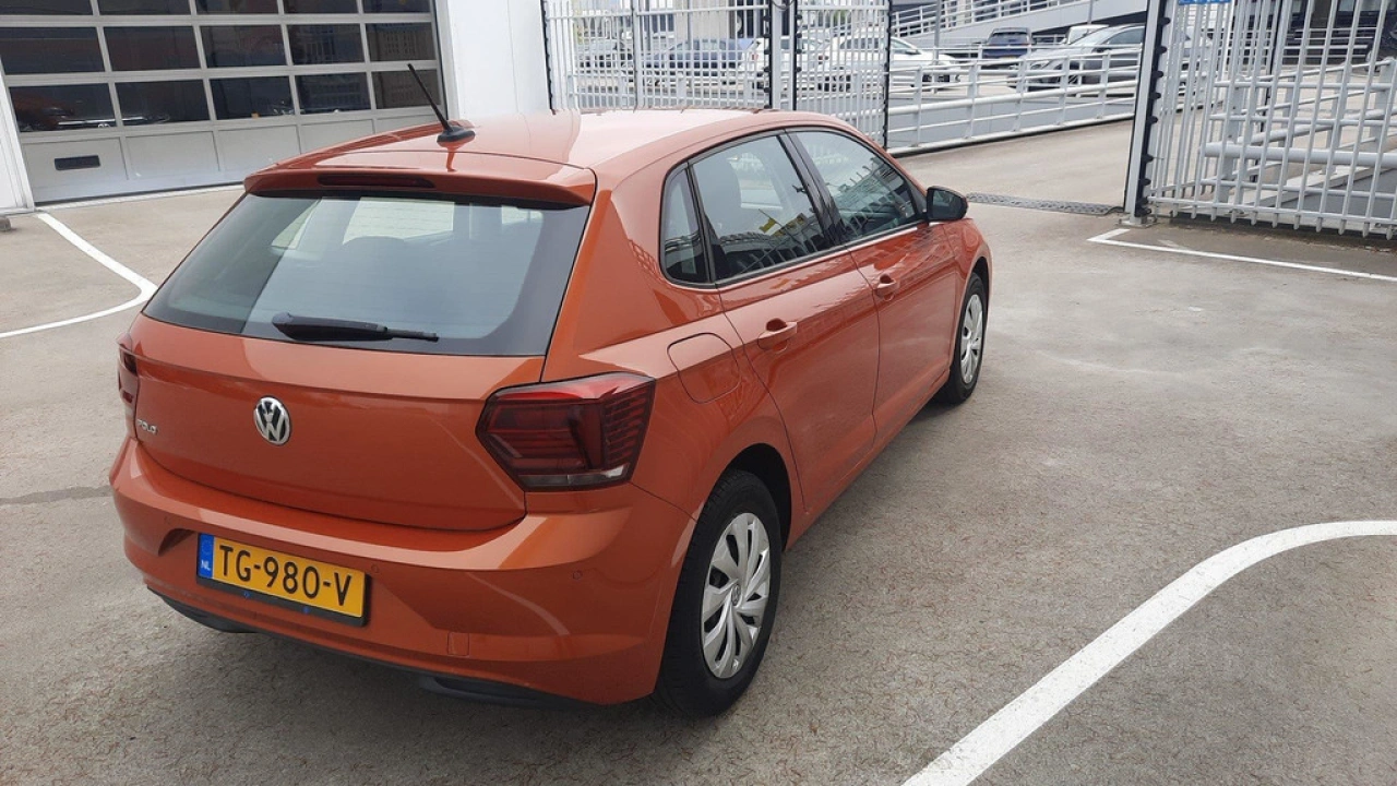 Volkswagen Polo 1.0 TSI Comfortline Executive | PDC | Clima | Navi