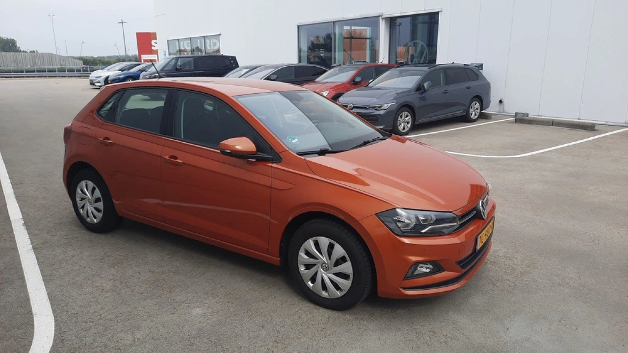 Volkswagen Polo 1.0 TSI Comfortline Executive | PDC | Clima | Navi