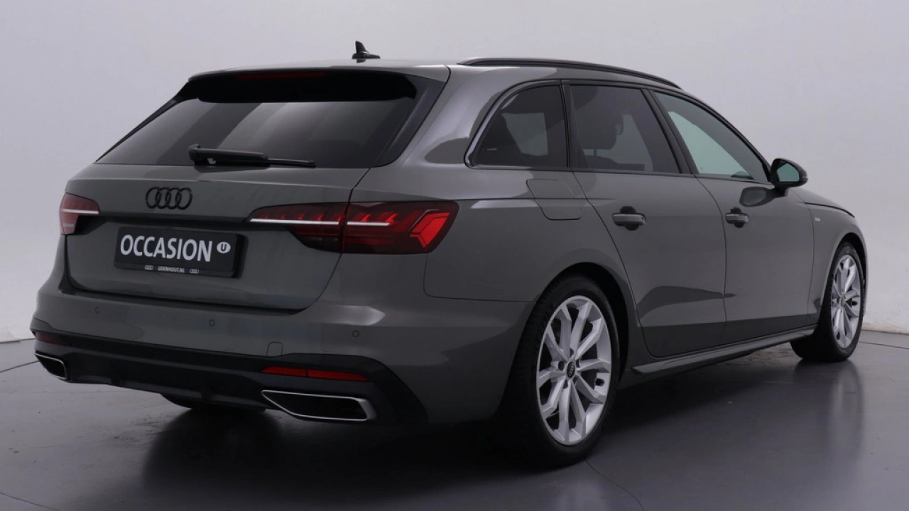 Audi A4 Avant 35 TFSI S edition Competition | 18