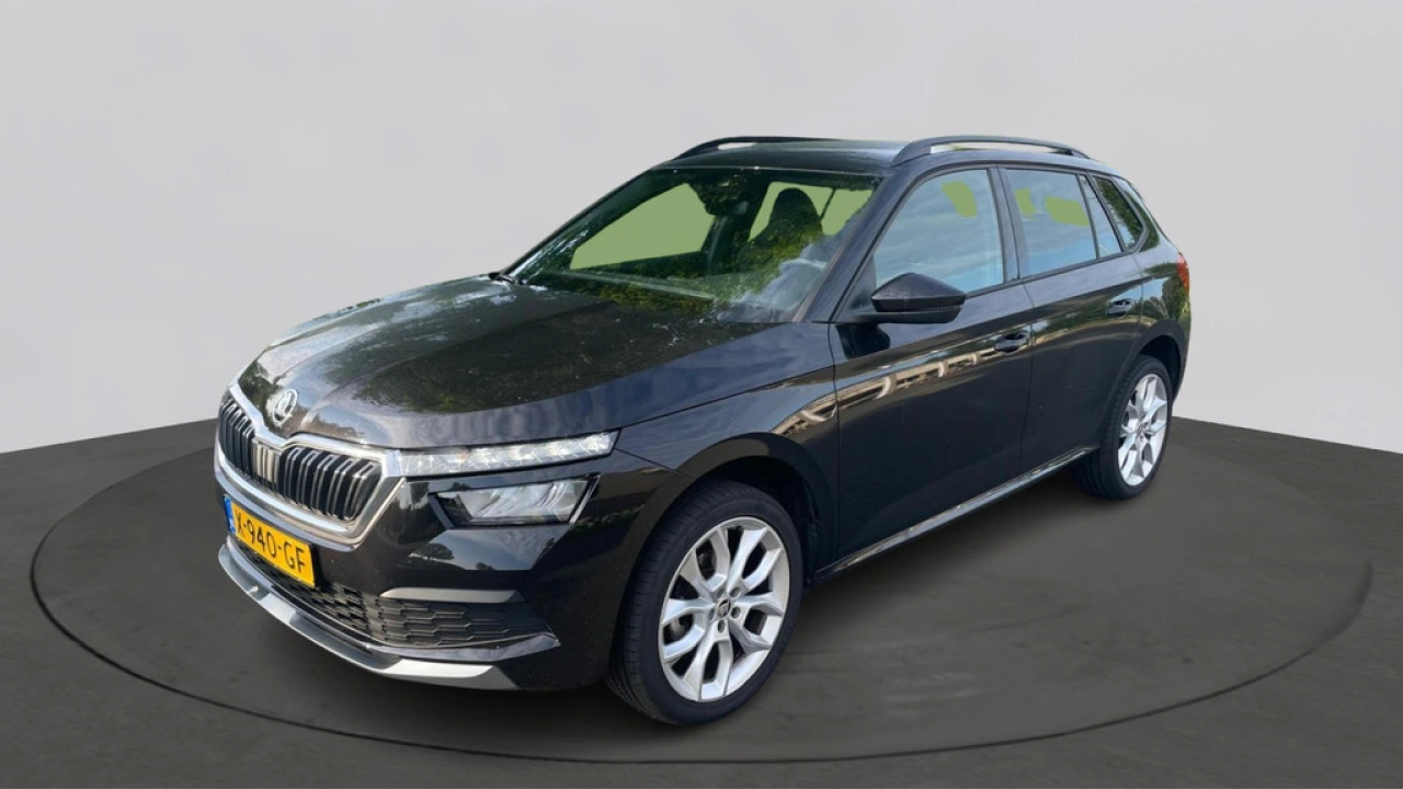 Škoda Kamiq 1.0 TSI Sport Business | Navi | 18