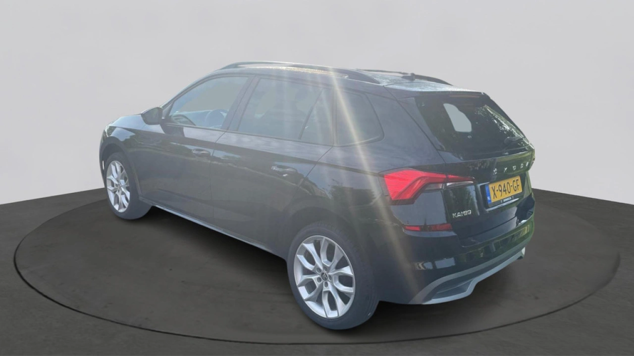 Škoda Kamiq 1.0 TSI Sport Business | Navi | 18