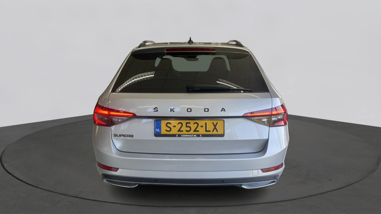 Škoda Superb Combi 1.5 TSI 150pk Limited Sportline Business DSG