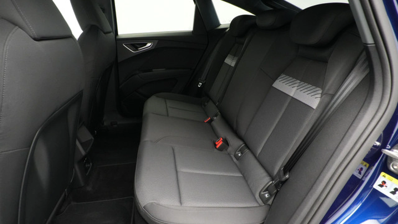 Audi Q4 Sportback e-tron Advanced edition