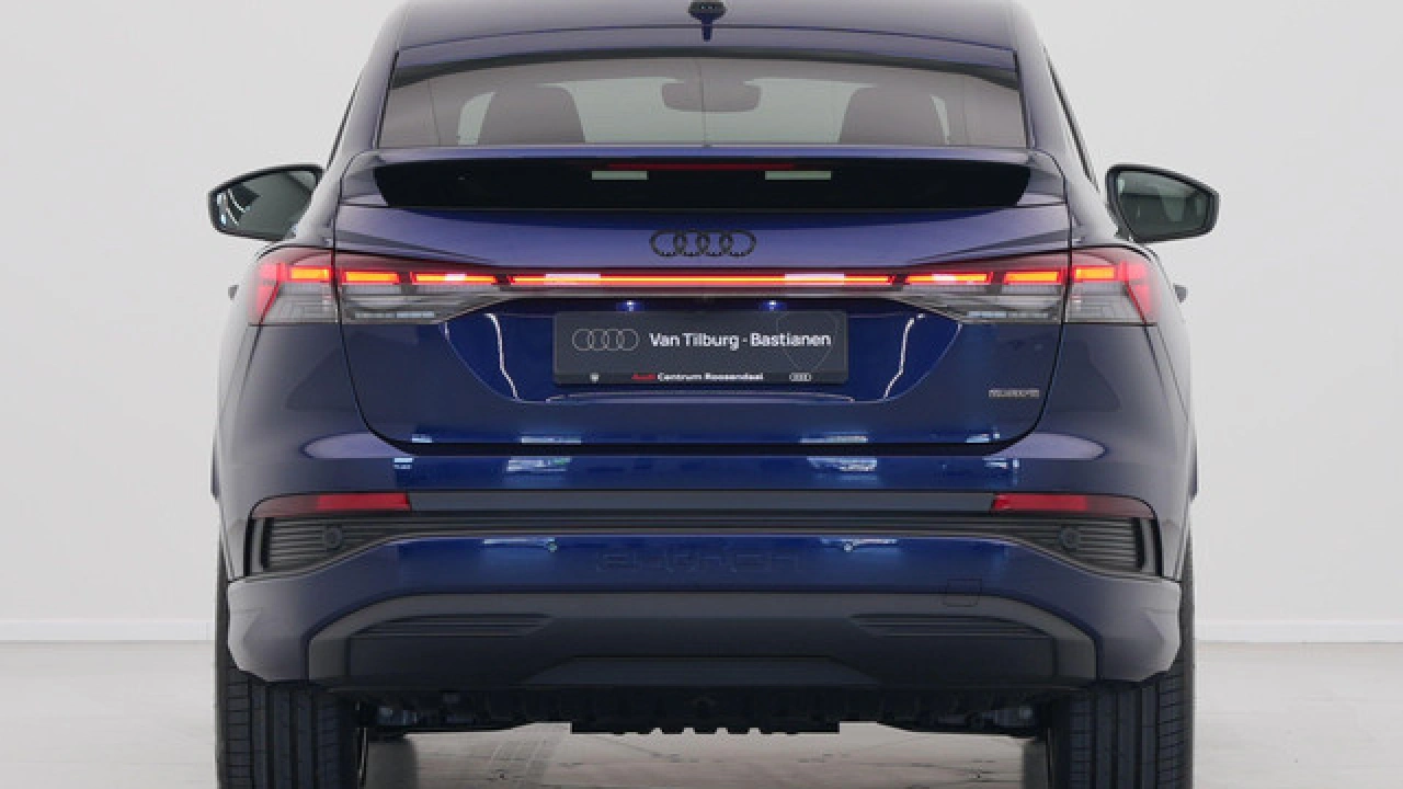 Audi Q4 Sportback e-tron Advanced edition