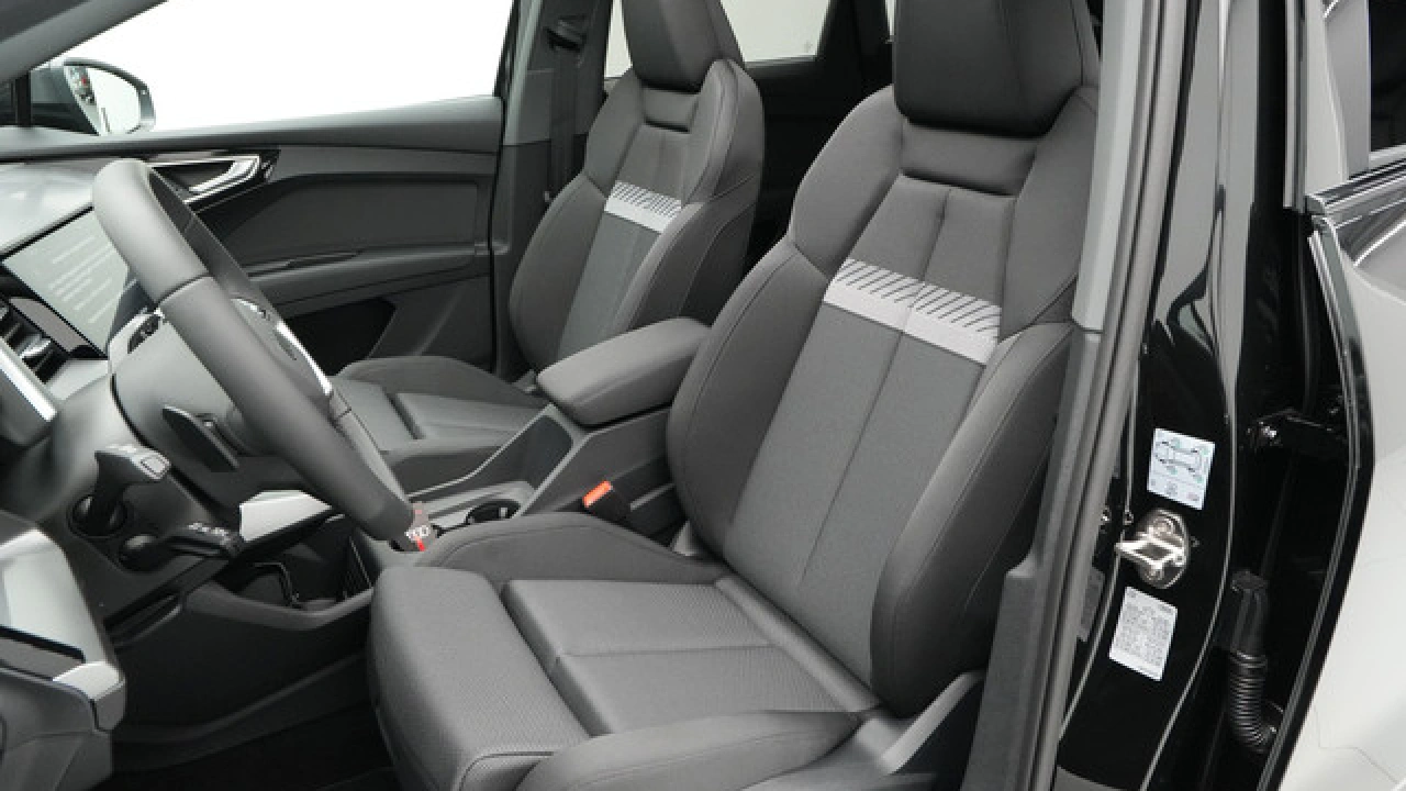 Audi Q4 e-tron Advanced edition