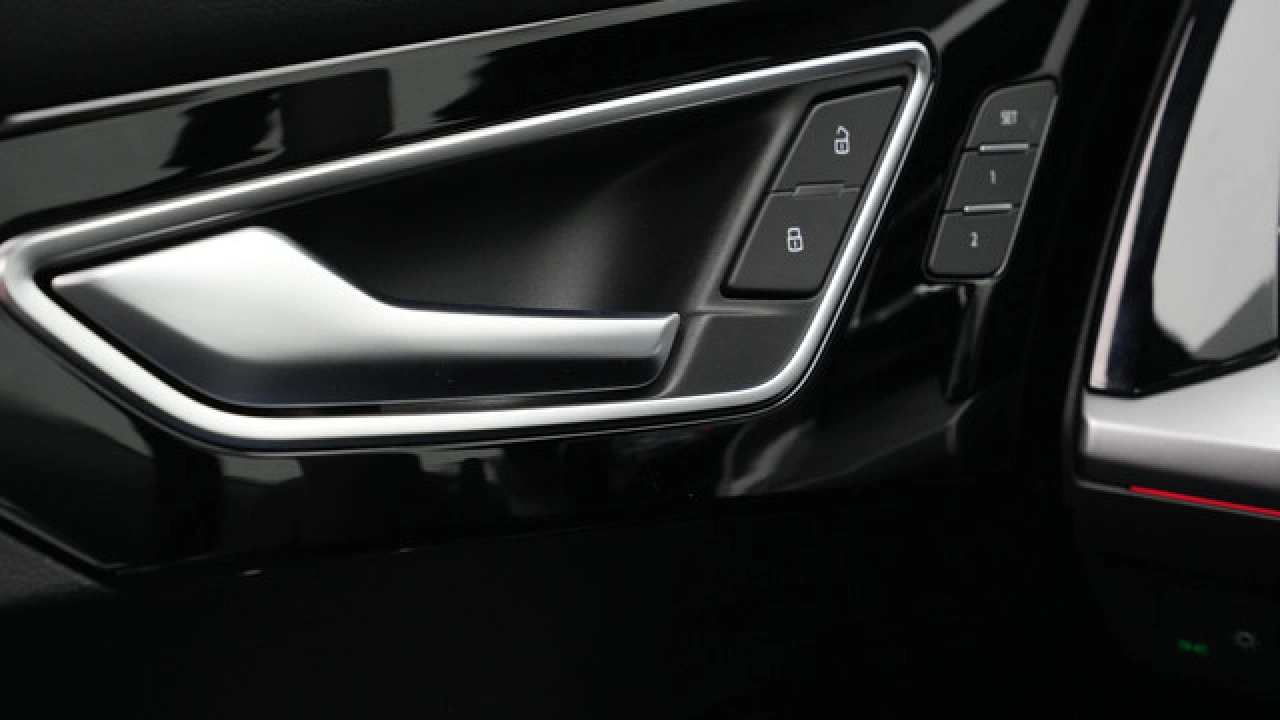 Audi Q4 e-tron Advanced edition