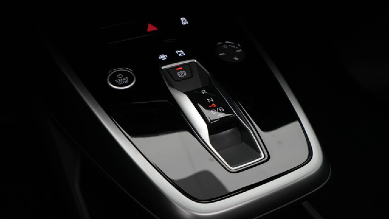 Audi Q4 e-tron Advanced edition