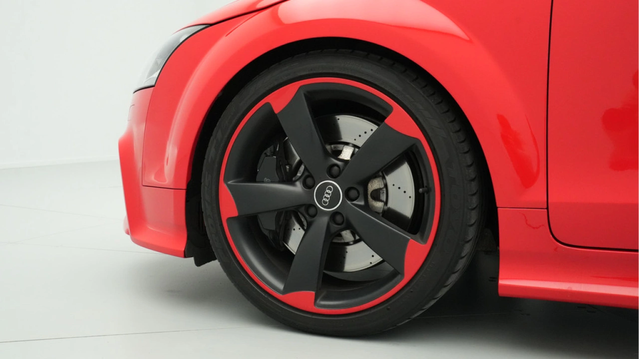 Audi TT 2.5 T TT RS 360 pk Plus