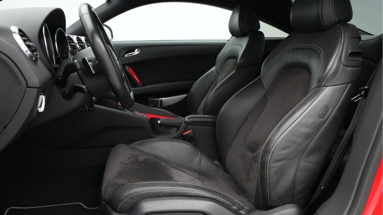 Audi TT 2.5 T TT RS 360 pk Plus