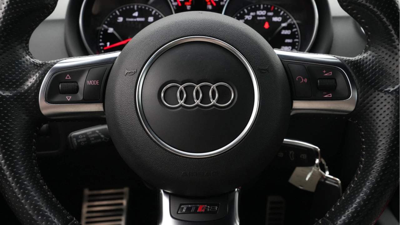 Audi TT 2.5 T TT RS 360 pk Plus