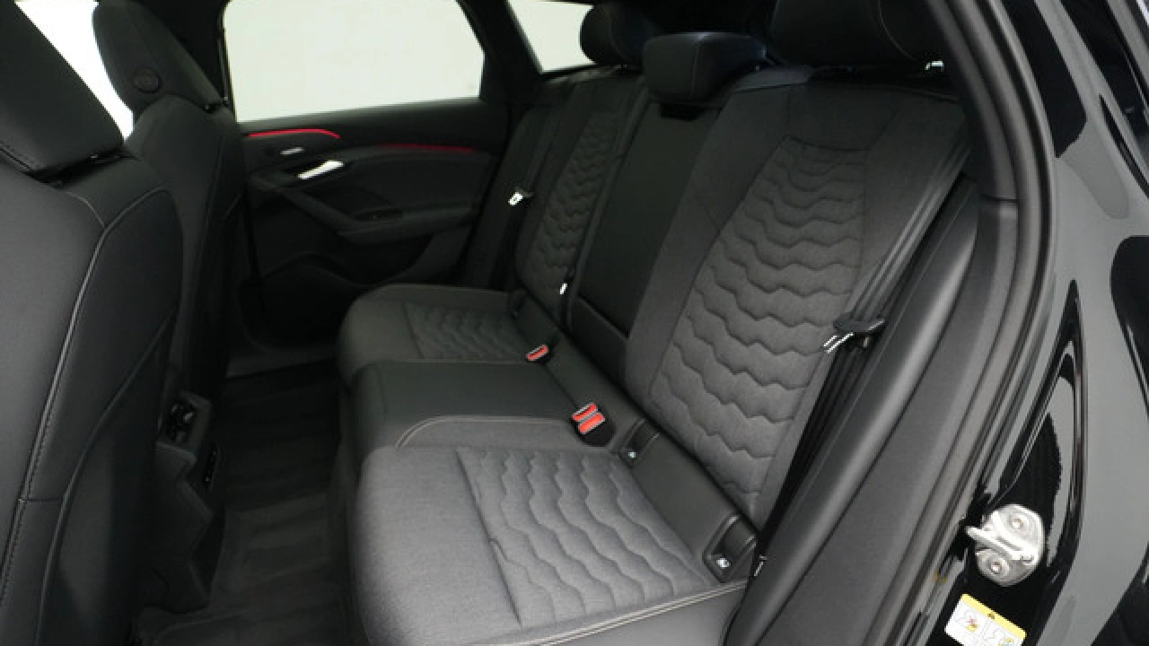 Audi A6 Avant e-tron S edition