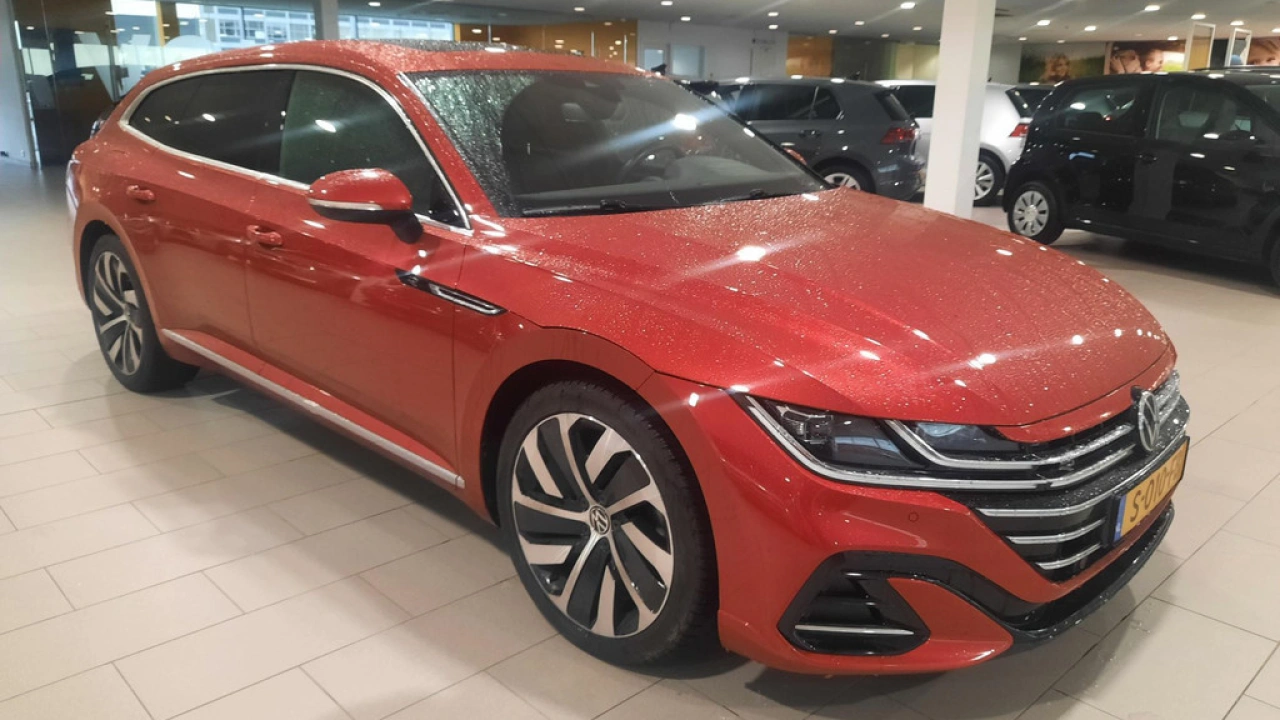 Volkswagen Arteon Shooting Brake 2.0 TSI R-Line Business+ | Trekhaak | 19