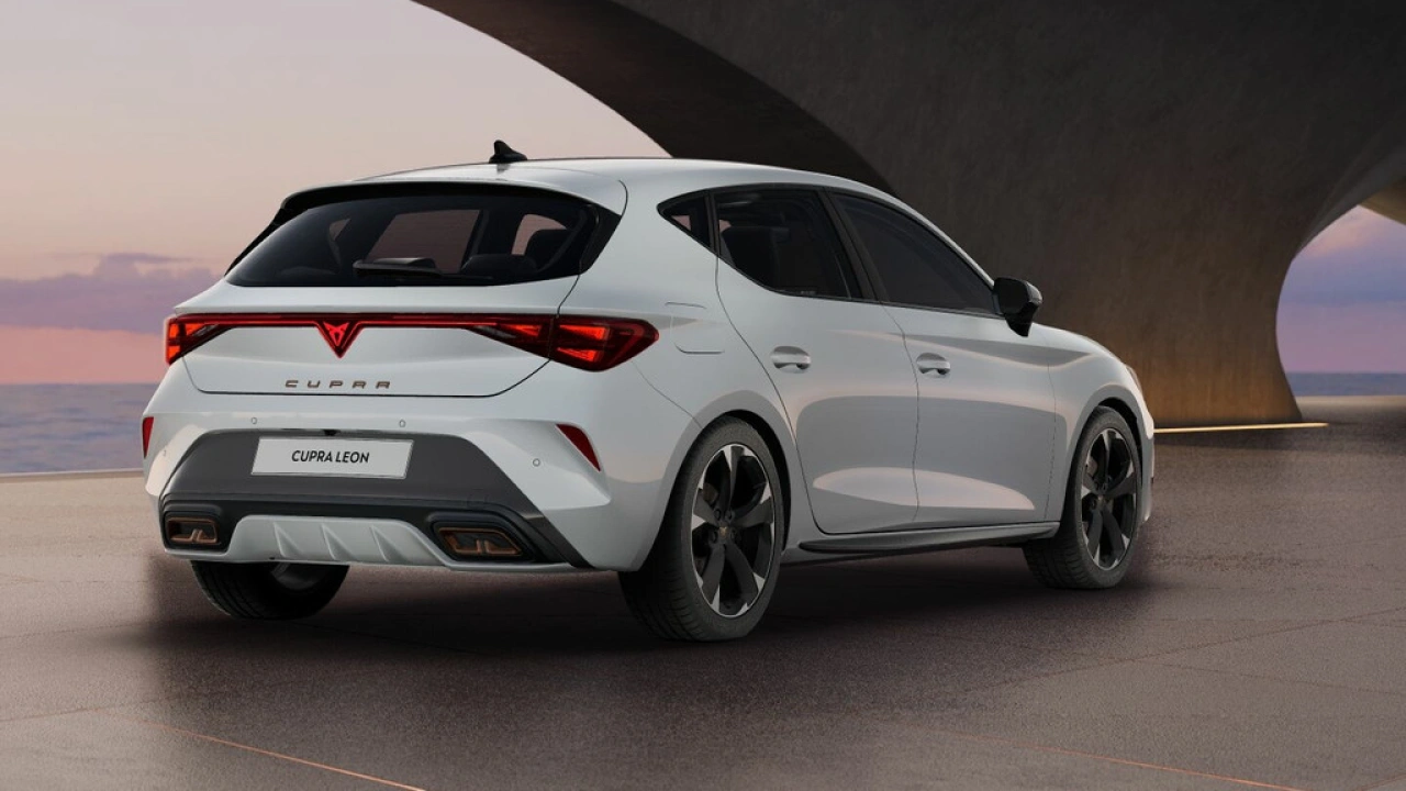 CUPRA Leon 1.5 TSI e-Hybrid 204 6DSG Business