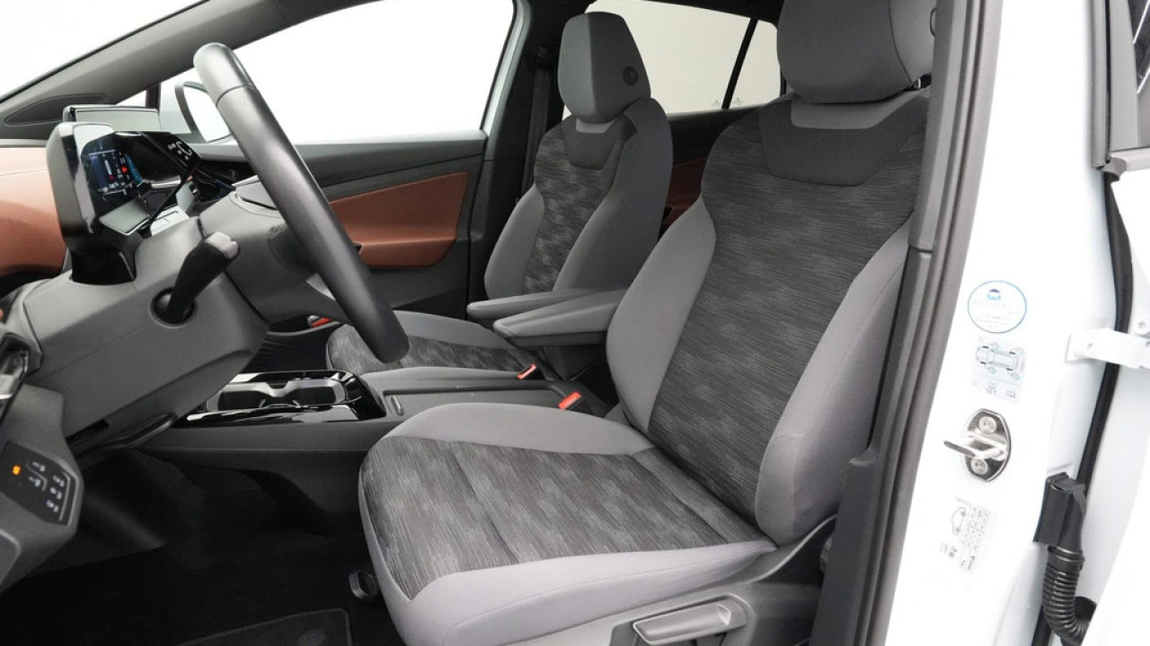 Volkswagen ID.5 Pro 77 kWh