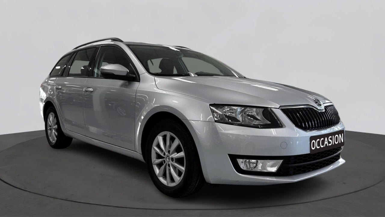 Škoda Octavia Combi 1.4 TSI Greentech Ambition Business