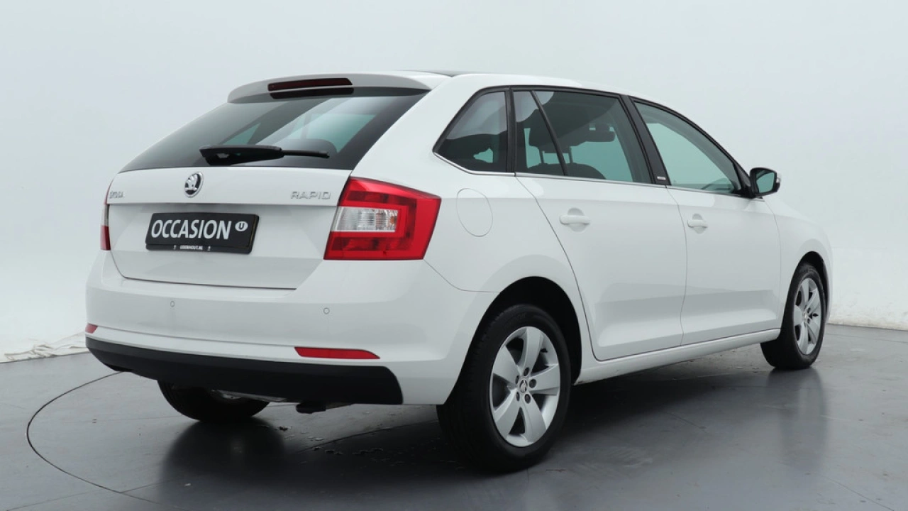 Škoda Rapid Spaceback 1.2 TSI Greentech JOY