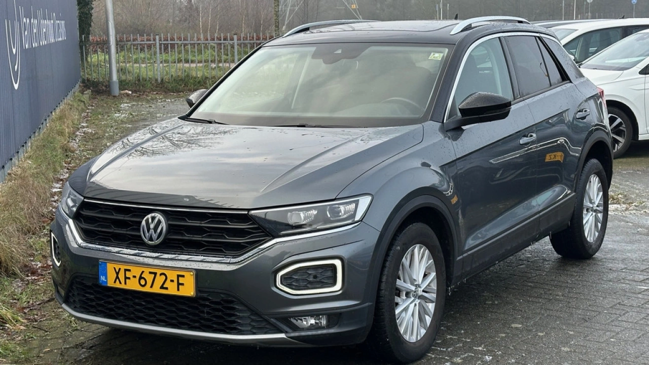 Volkswagen T-Roc 1.0 TSI 115pk Style Advance Panoramadak Navigatie