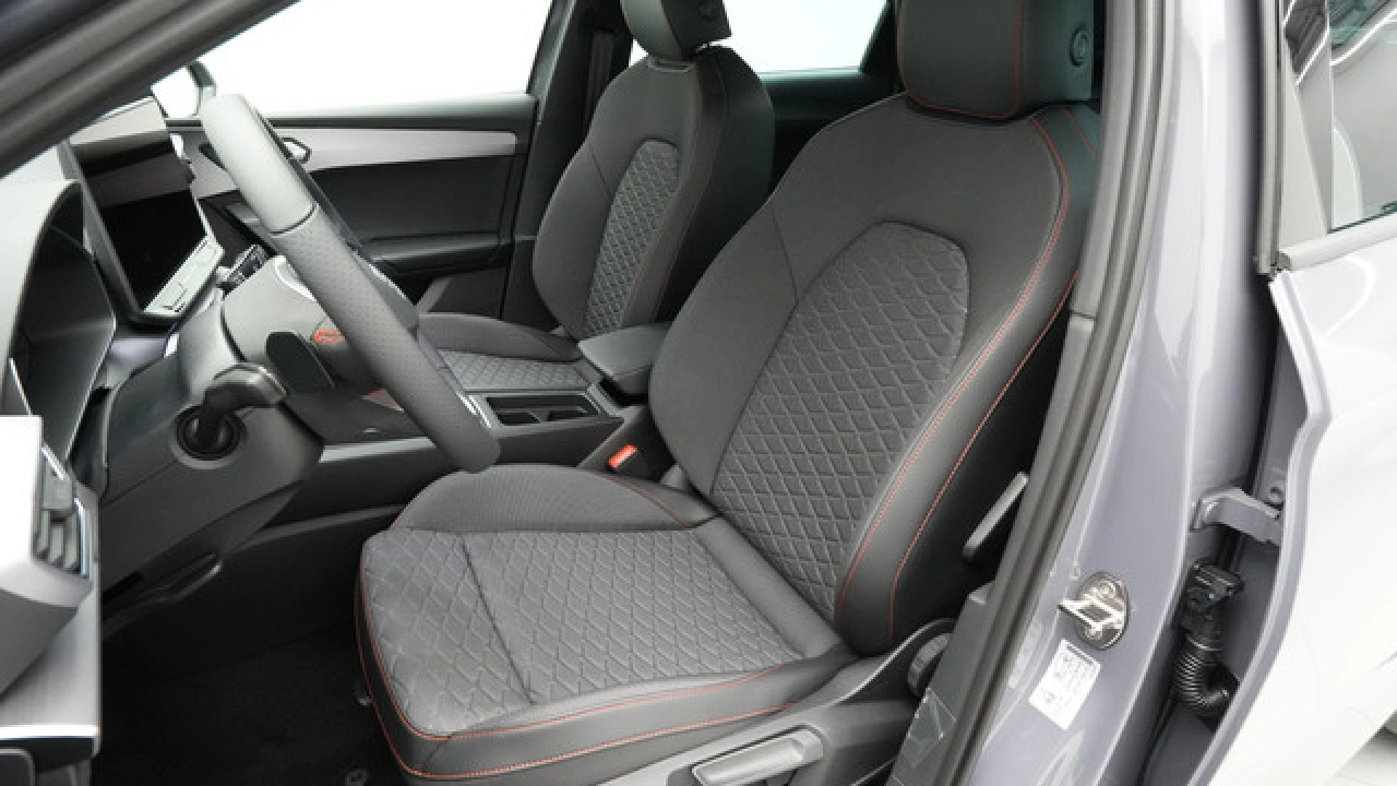 SEAT Leon Sportstourer FR Business - eHybrid
