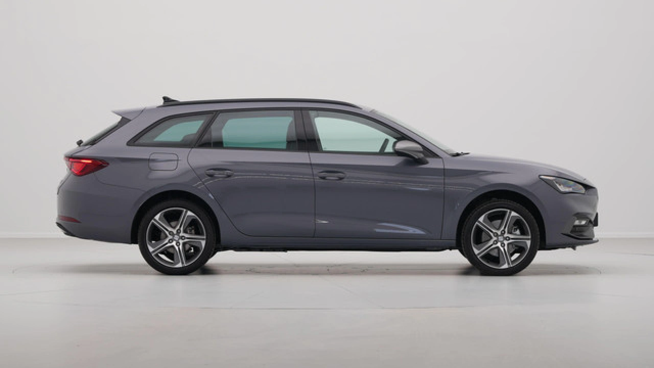 SEAT Leon Sportstourer FR Business - eHybrid