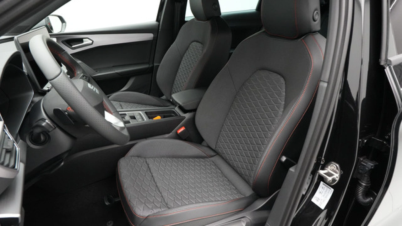 SEAT Leon Sportstourer FR Business - eHybrid