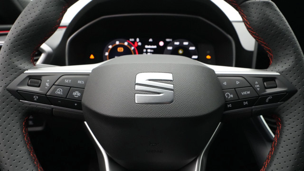 SEAT Leon Sportstourer FR Business - eHybrid