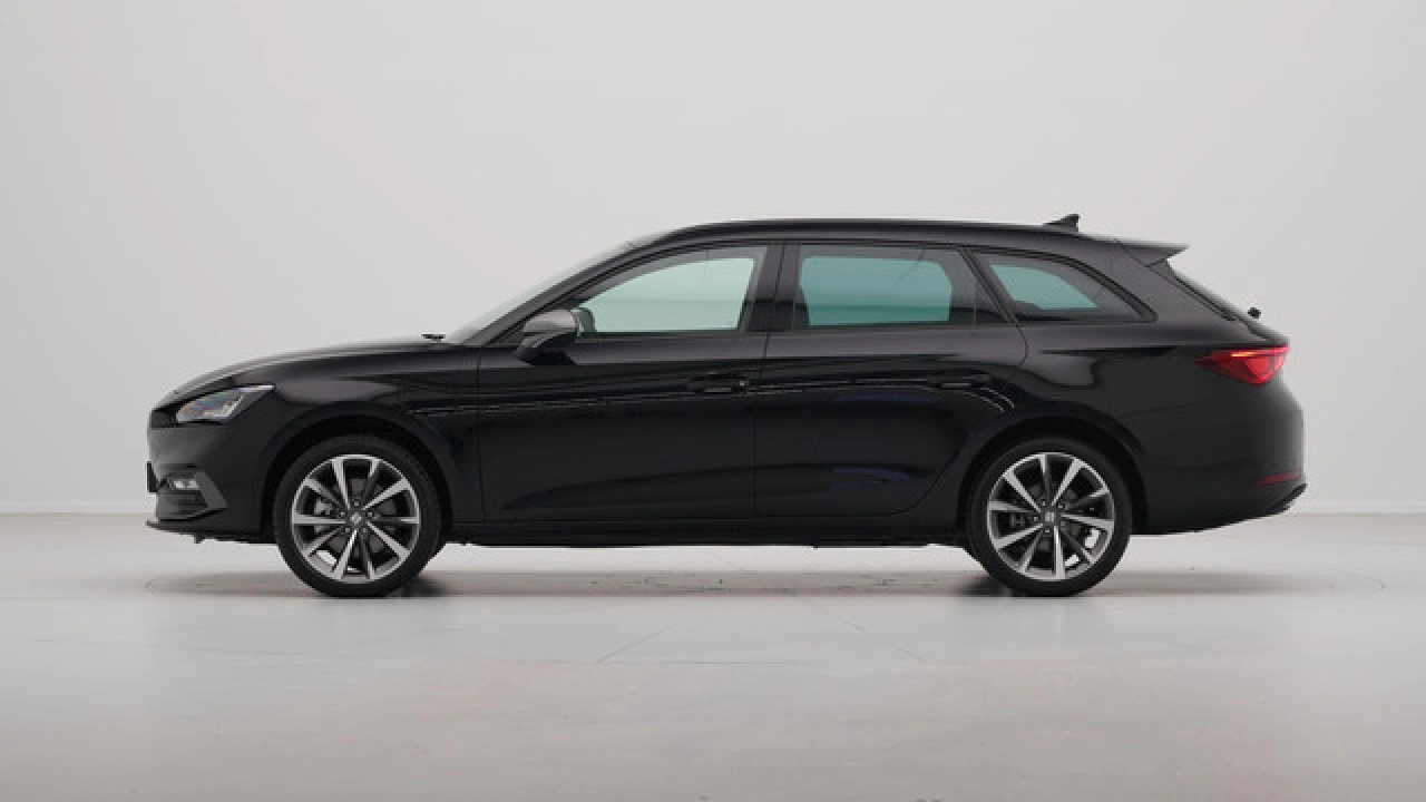 SEAT Leon Sportstourer FR Business - eHybrid