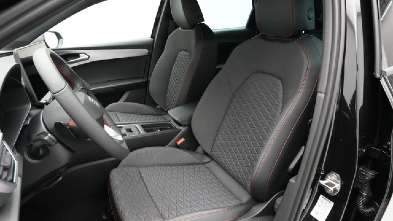 SEAT Leon Sportstourer FR Business - eHybrid