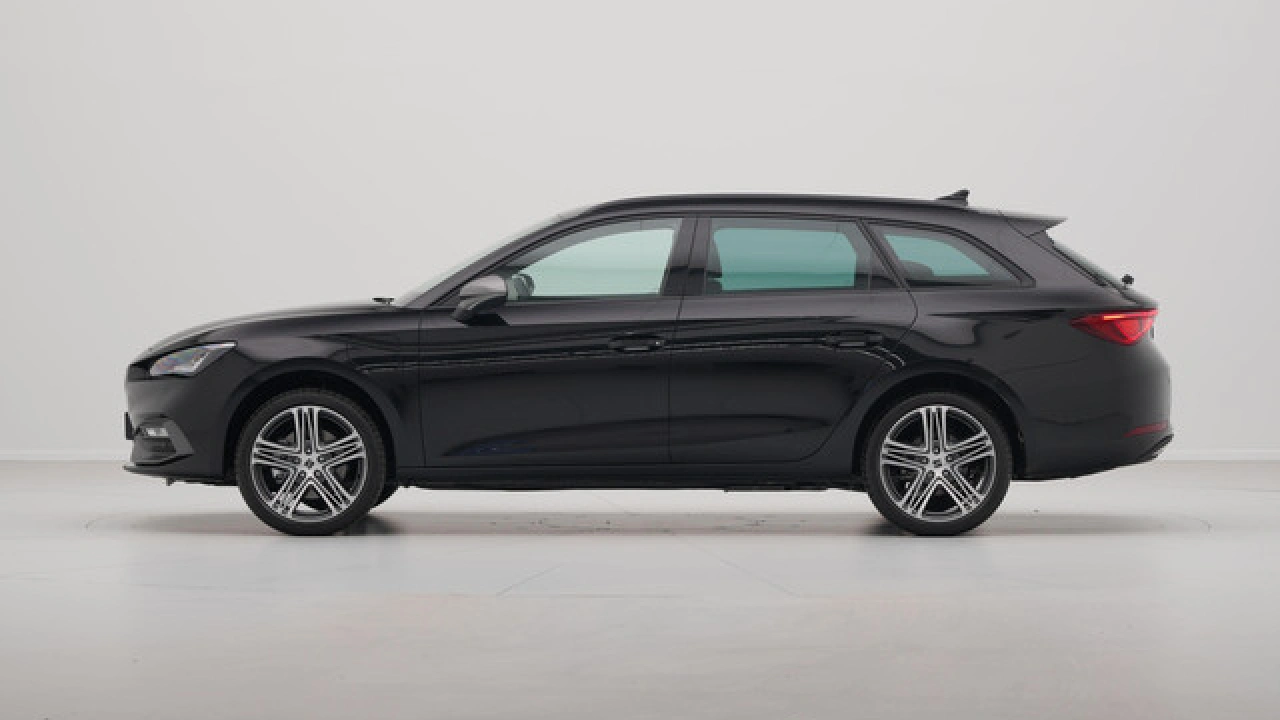 SEAT Leon Sportstourer FR Business - eHybrid