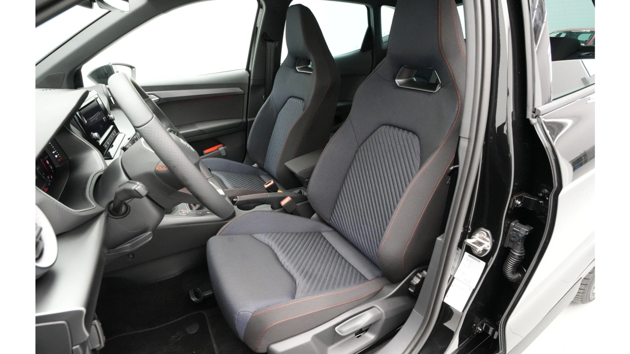 SEAT Arona FR Business Connect