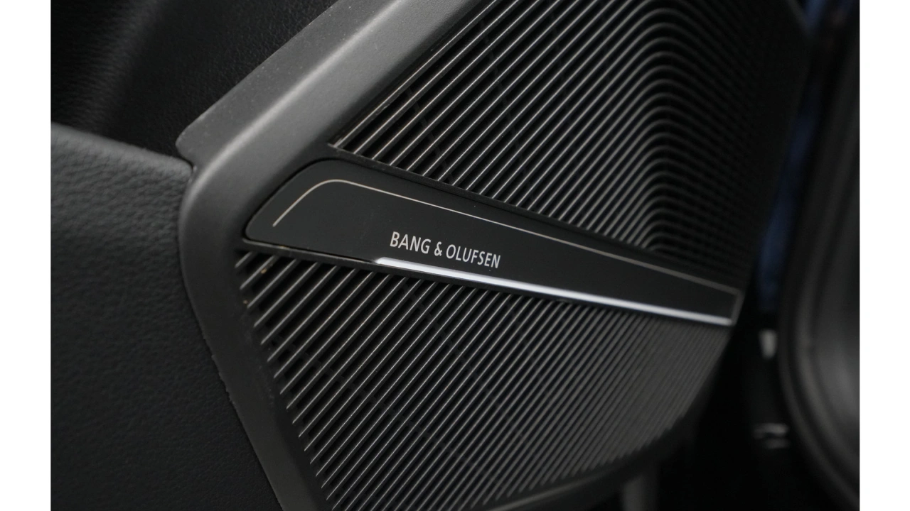 Audi Q5 Sportback S edition competition