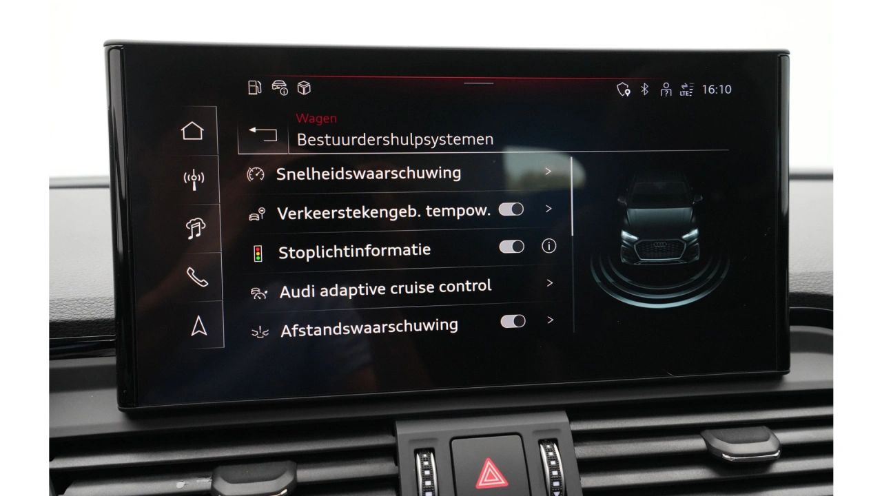 Audi Q5 Sportback S edition competition