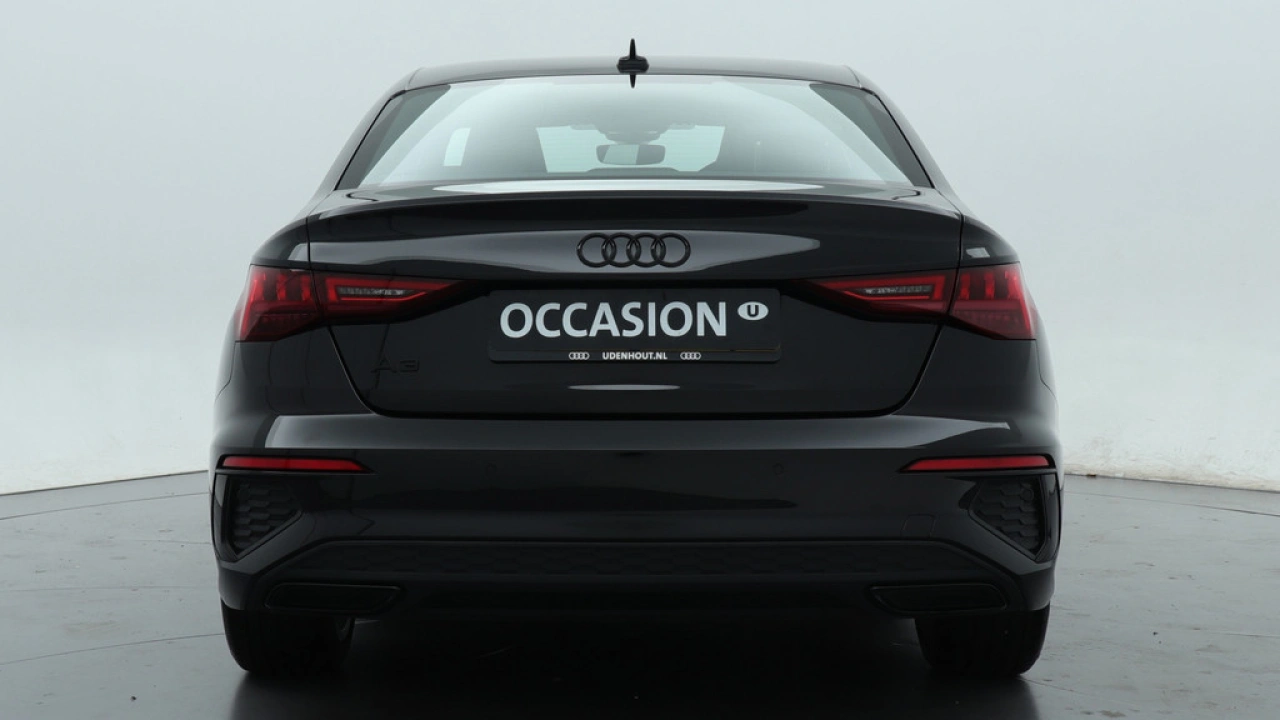 Audi A3 Limousine 30 TFSI S edition | 17