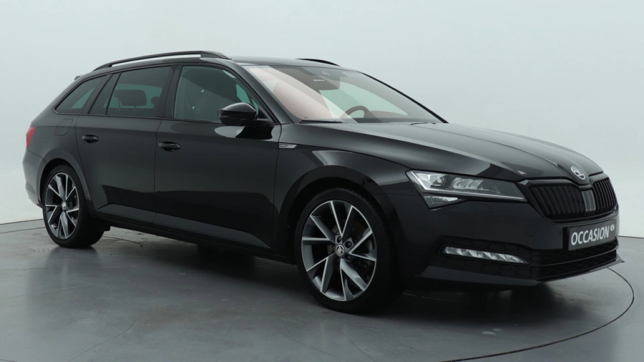 Škoda Superb Combi 1.5 TSI ACT Sportline Business